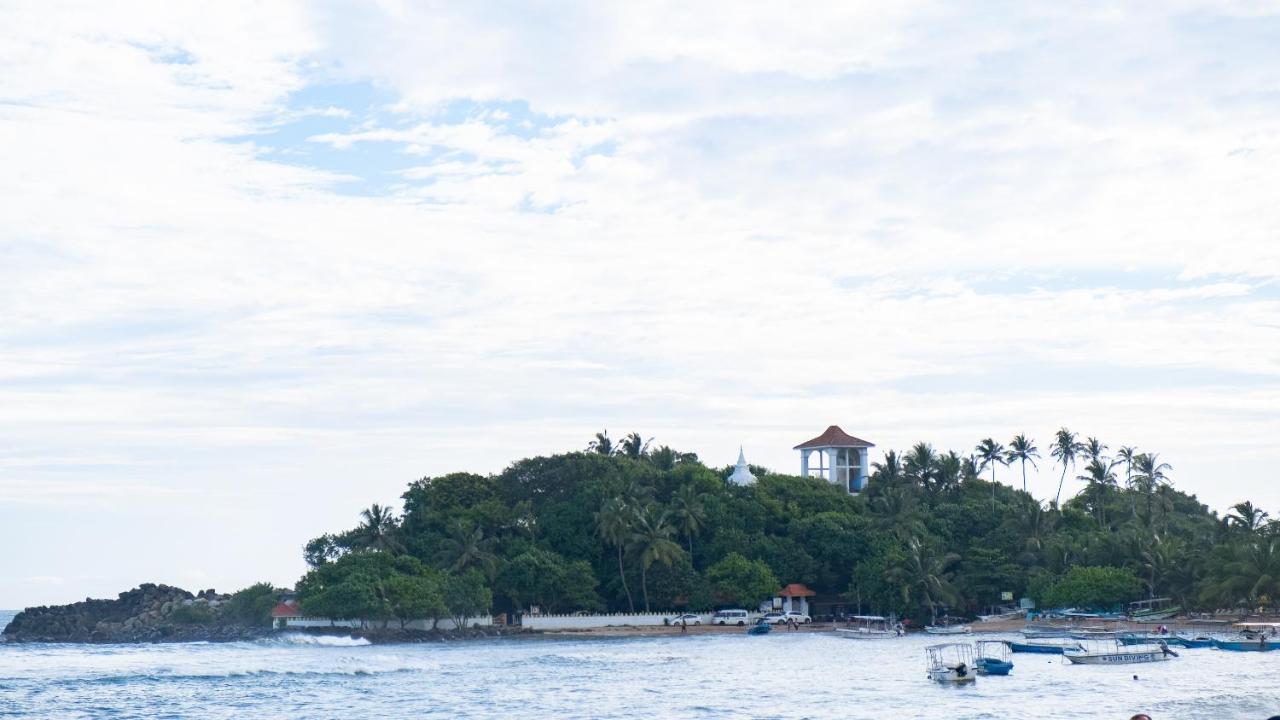 Rastha Pastha Beach Villa อูนาวาตูนา ภายนอก รูปภาพ